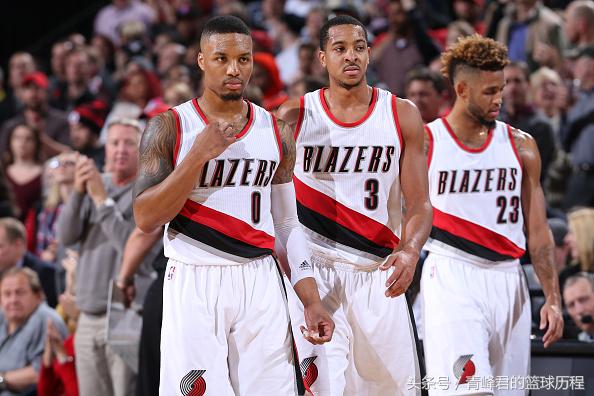 开拓者战绩低迷，全队士气跌落谷底！的简单介绍