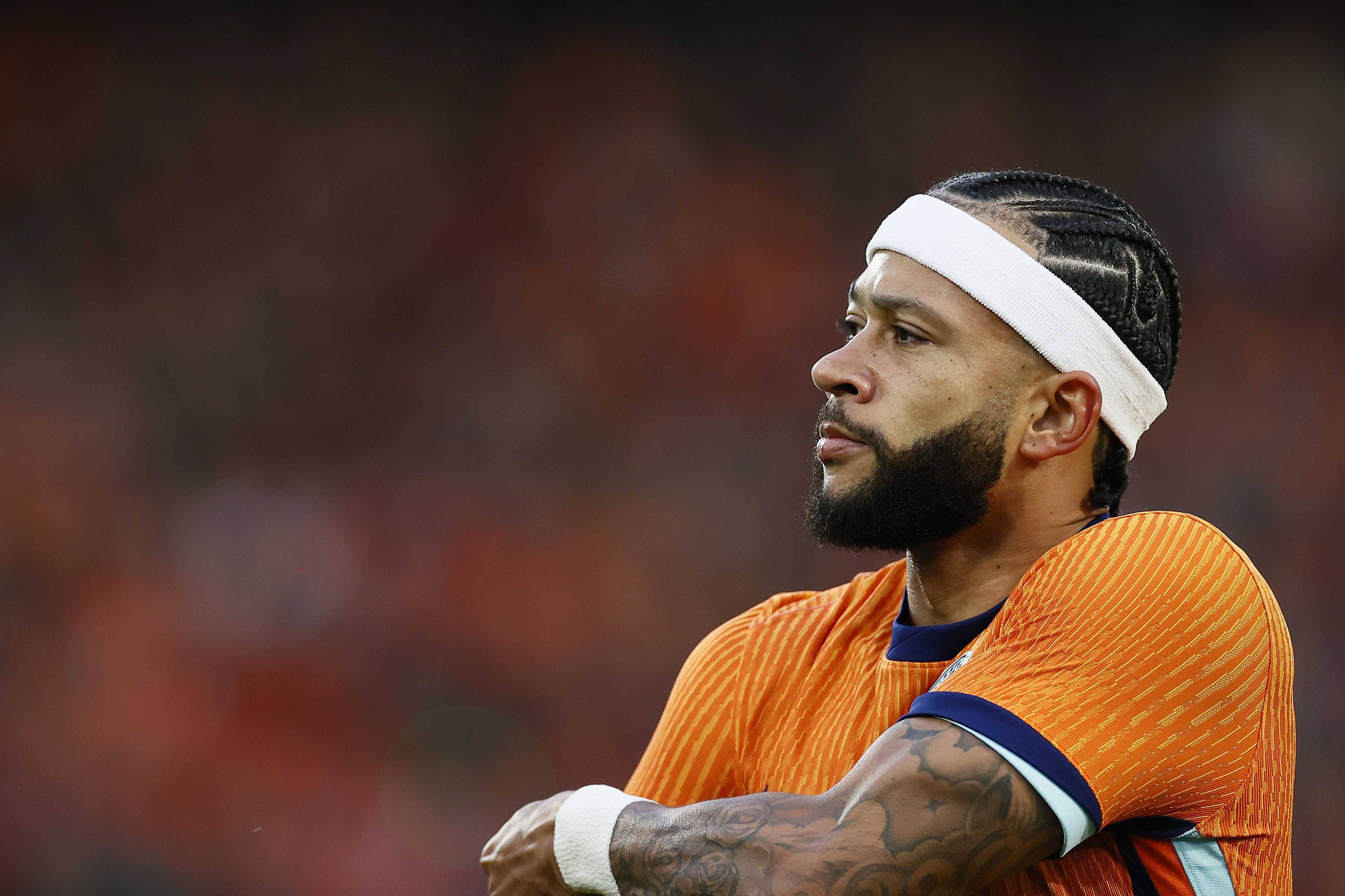 冰岛队大胜抢分，冲击欧洲杯席位