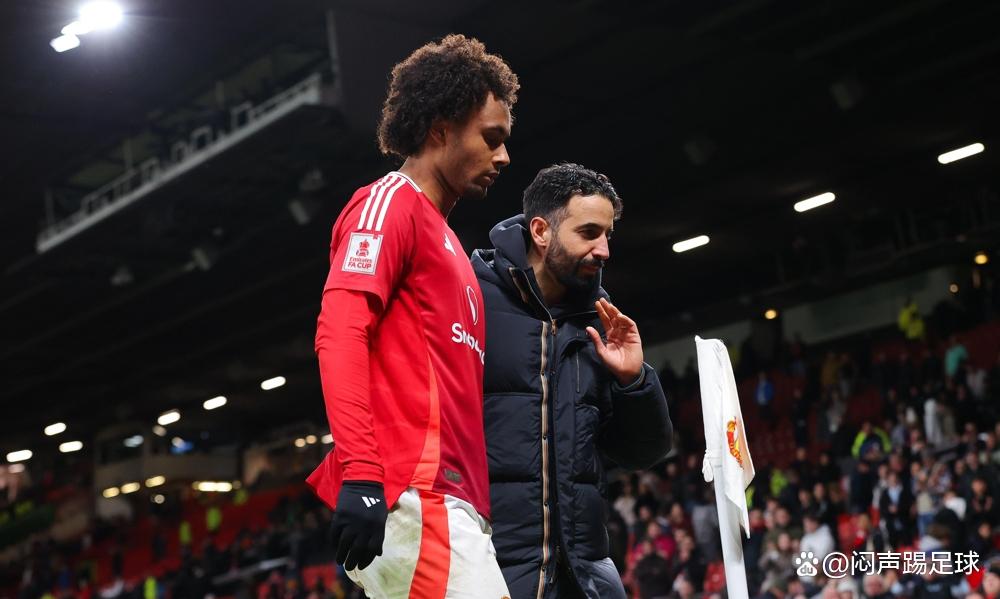 富勒姆门将发挥神勇,扑出关键点球 富勒姆门将发挥神勇,扑出关键点球