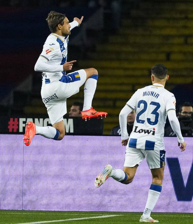 切尔西遭遇重大失利,挑战正在迎面而来 切尔西遭遇重大失利,挑战正在迎面而来