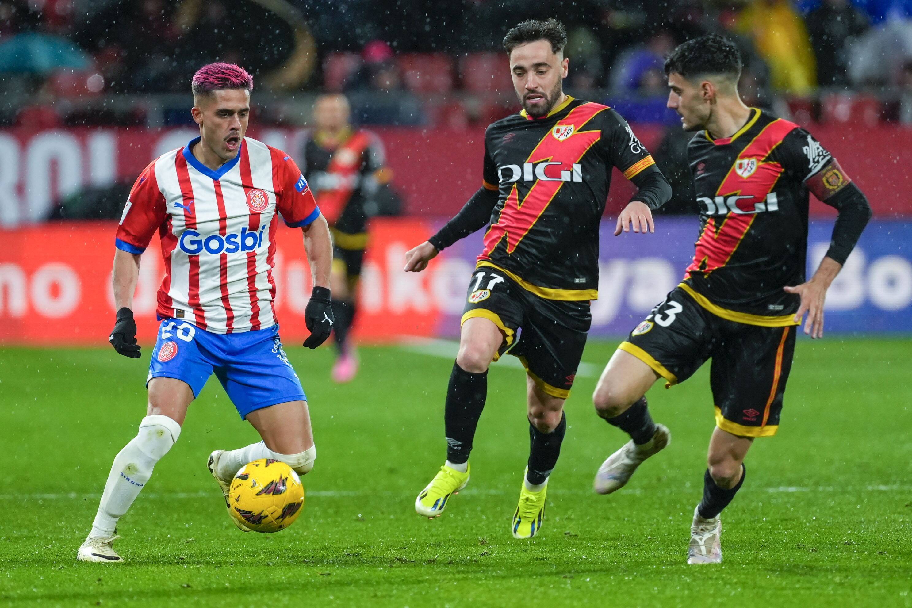 关于巴伦西亚主场遭遇逆转,惨失三分的信息 关于巴伦西亚主场遭遇逆转,惨失三分的信息