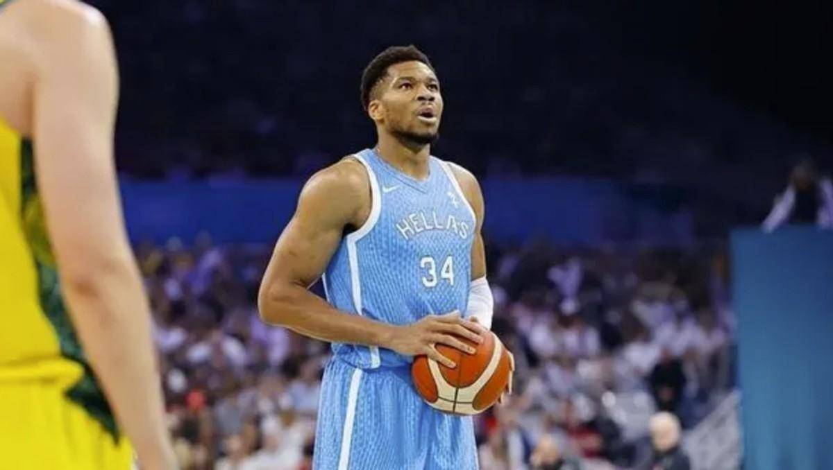 包含字母哥在澳大利亚队比赛中连败,逆转引发热议!的词条 包含字母哥在澳大利亚队比赛中连败,逆转引发热议!的词条