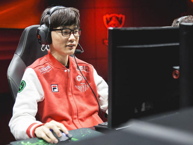 Faker遭遇五连败,尤文图斯教练面临压力! Faker遭遇五连败,尤文图斯教练面临压力!